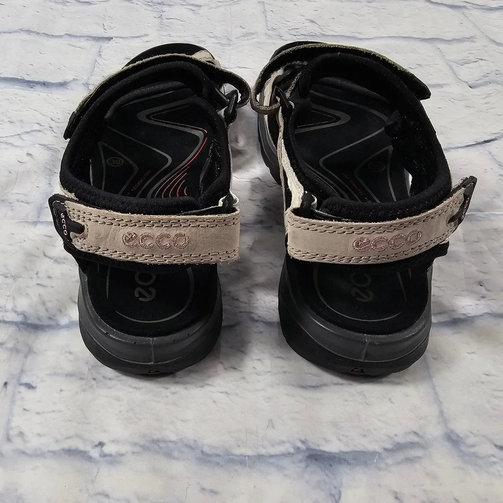 ECCO Offroad Yucatan Sport Sandals Womens 39 8 Beige Black Receptor Hiking Trail